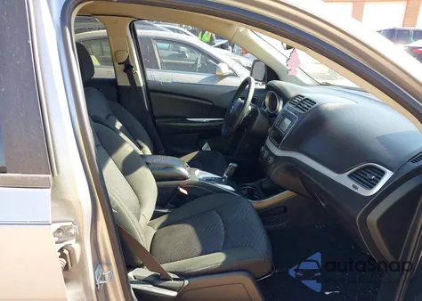 2019 Dodge Journey Se z USA, uszkodzony, nr VIN 3C4PDCBB0KT798122